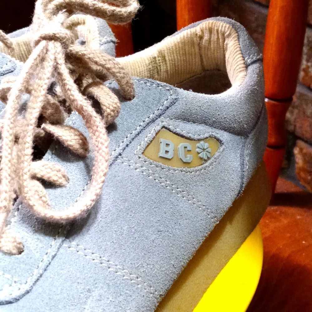 Vintage BC Footwear Ladies sneakers - Picture 2 of 8